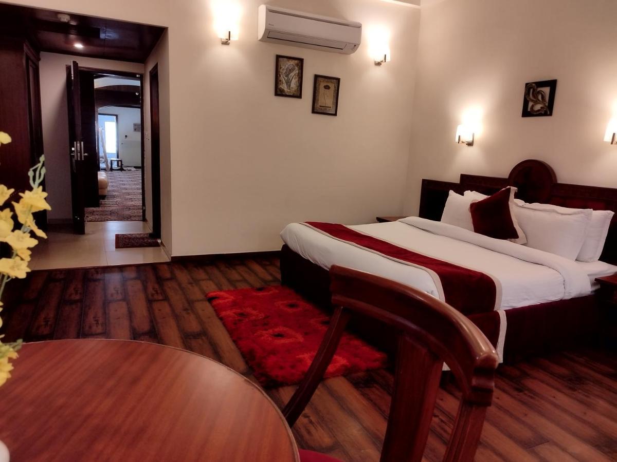 Hotel Sepal Bathinda Exterior foto